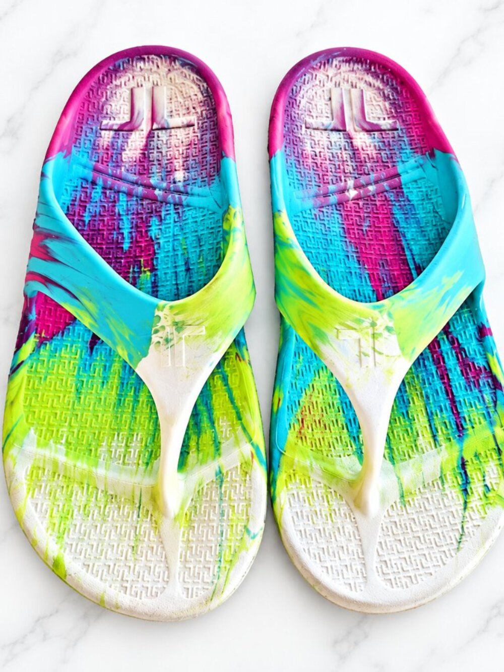 TELIC Energy Tie Dye Recovery Flip Flops Women 10 Men 9 M L Pink Teal Lime USA